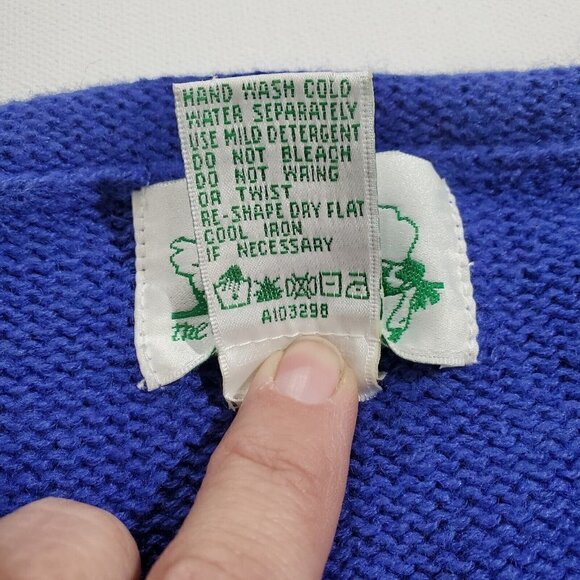 The Quacker Factory Women's Short-Sleeved USA Stars  Cardigan Sweater Si… - Picture 8 of 9